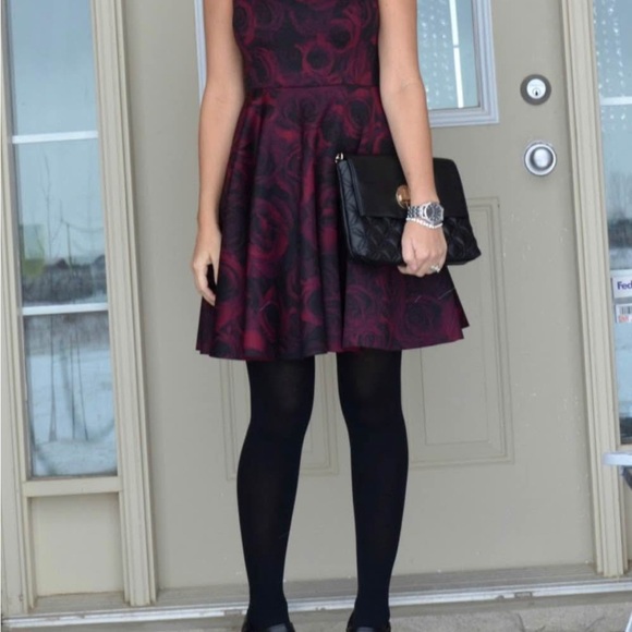 RW&CO. Dresses & Skirts - 🌹 Elle x RW&Co A-Line Rose Print Scuba Dress – Size 0 🌹